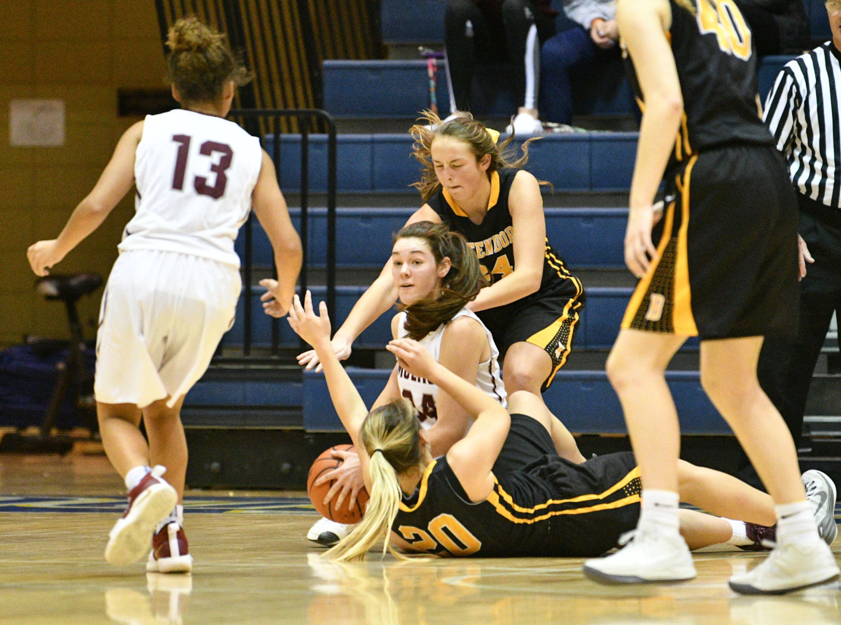 IHMVCU Shootout - Bettendorf vs Moline